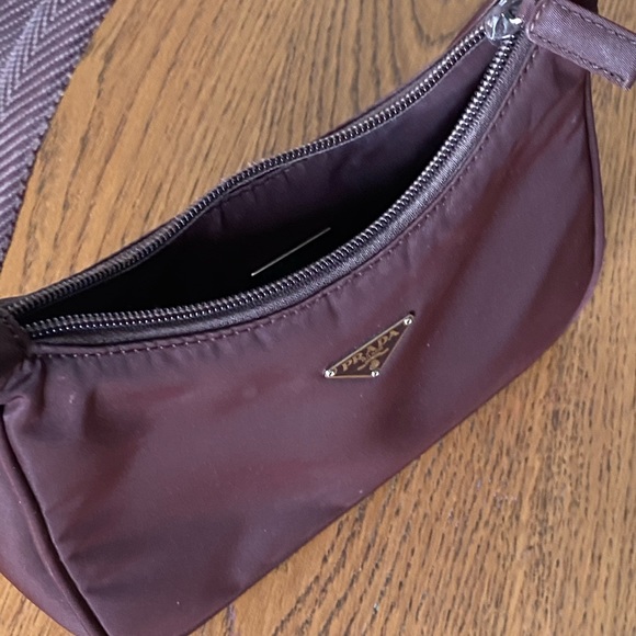 Gorgeous Prada Nylon bag vintage original 2000’s - Picture 4 of 8
